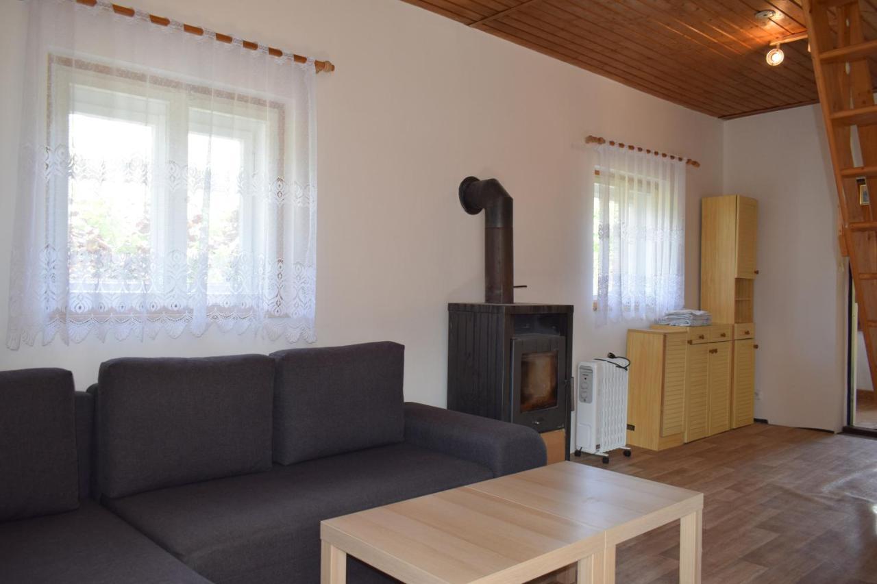 Appartement Chata Janov Extérieur photo